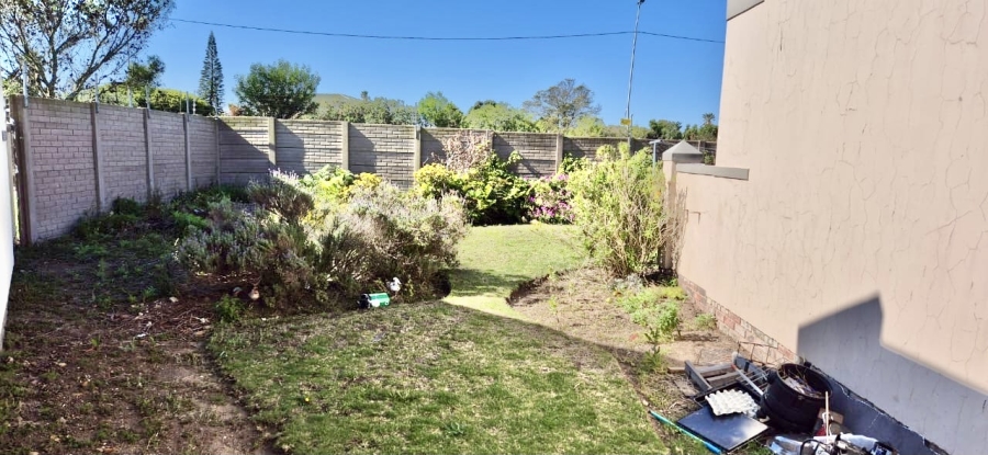 2 Bedroom Property for Sale in Kabega Park Eastern Cape